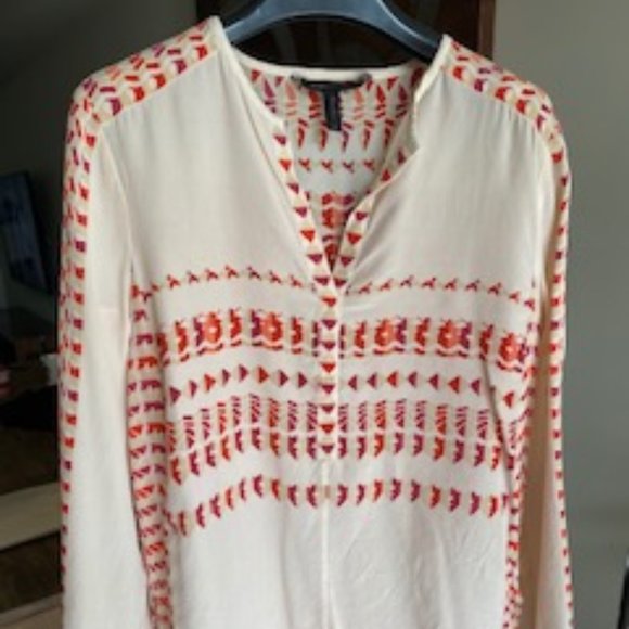 Buttonup Tunic - Picture 1 of 2